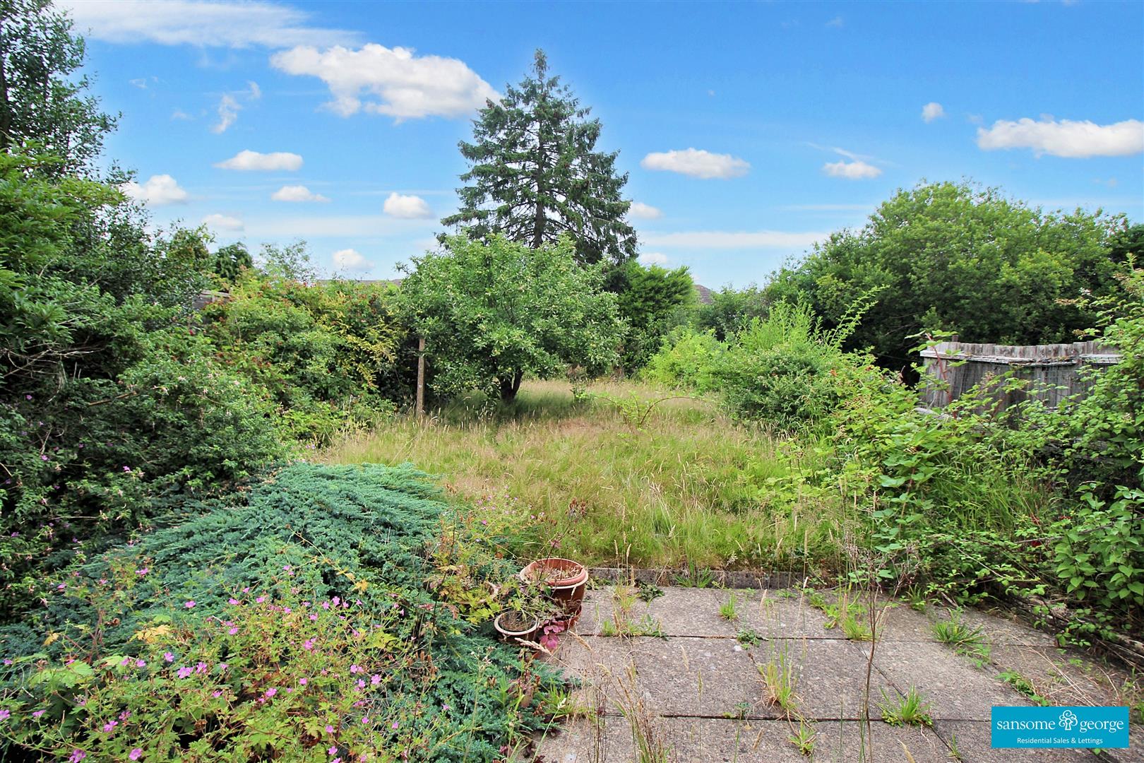 Longworth Avenue, Tilehurst